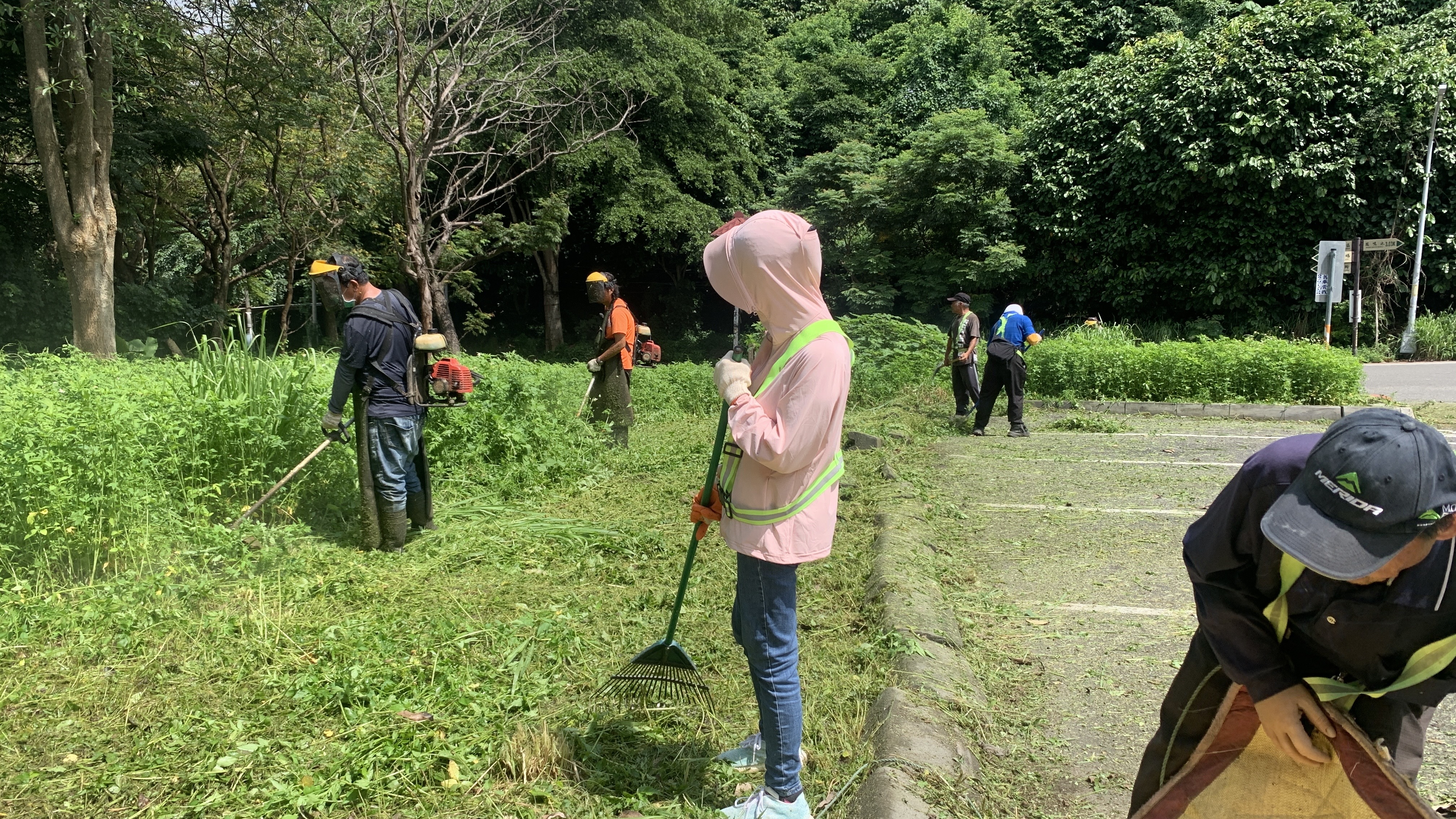 社勞人淨山活動 (3)